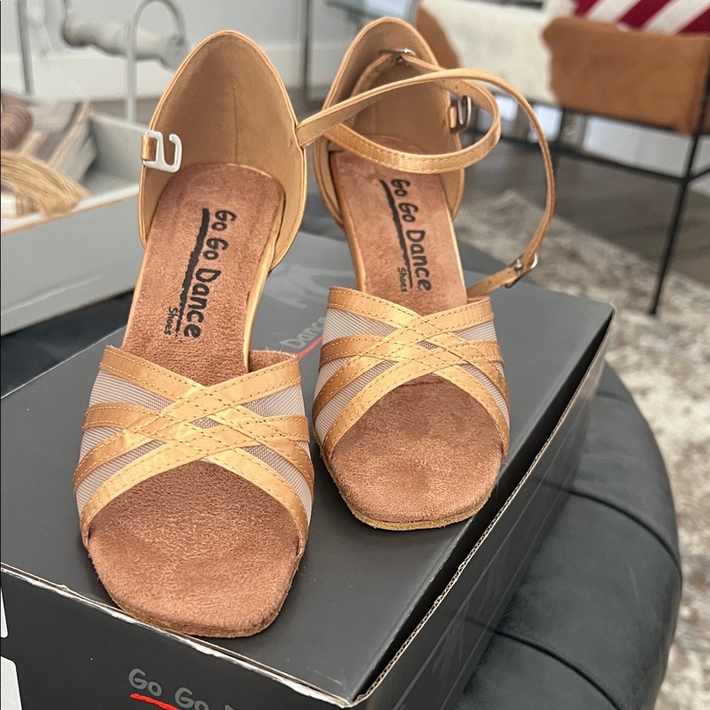 Brand new Go Go Dance shoes.  US size 5.